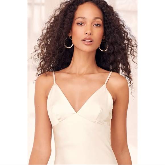 NWOT Lulus Meaningful Melody Cream Satin V-Neck Midi Slip Dress Small - Picture 3 of 12